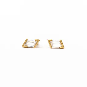 0.45 ctw Rhombus Diamond Temple Half-Bezel Studs