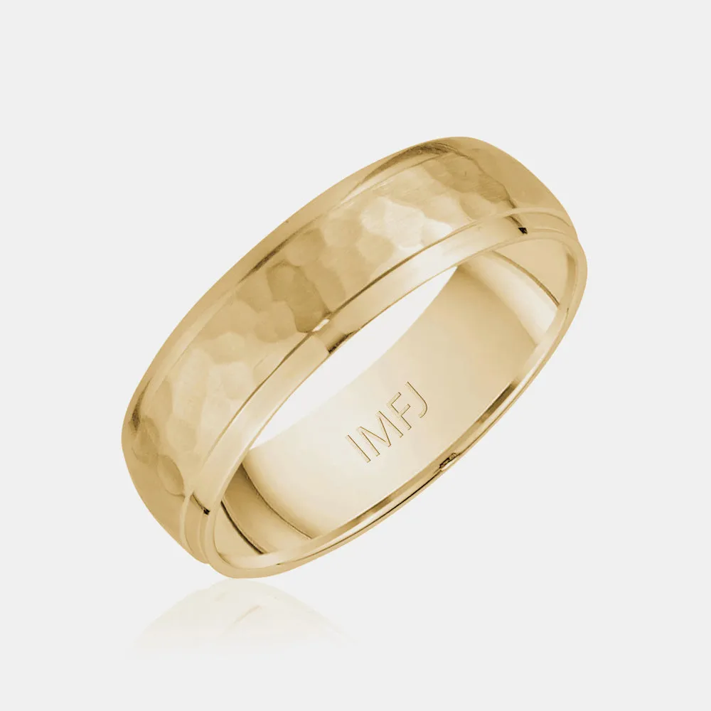 14K Brushed Center Hammered Wedding Band