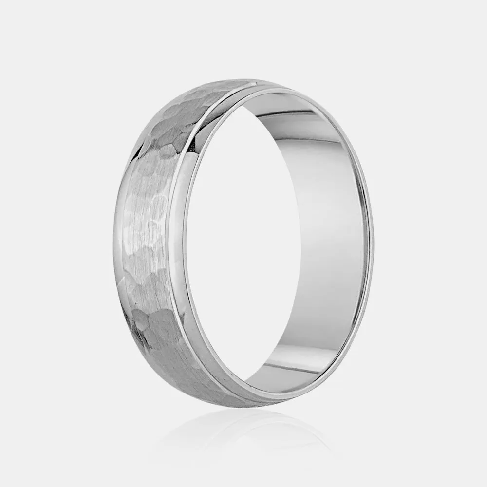 14K Brushed Center Hammered Wedding Band