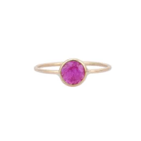 18K Yellow Gold Ruby Ring