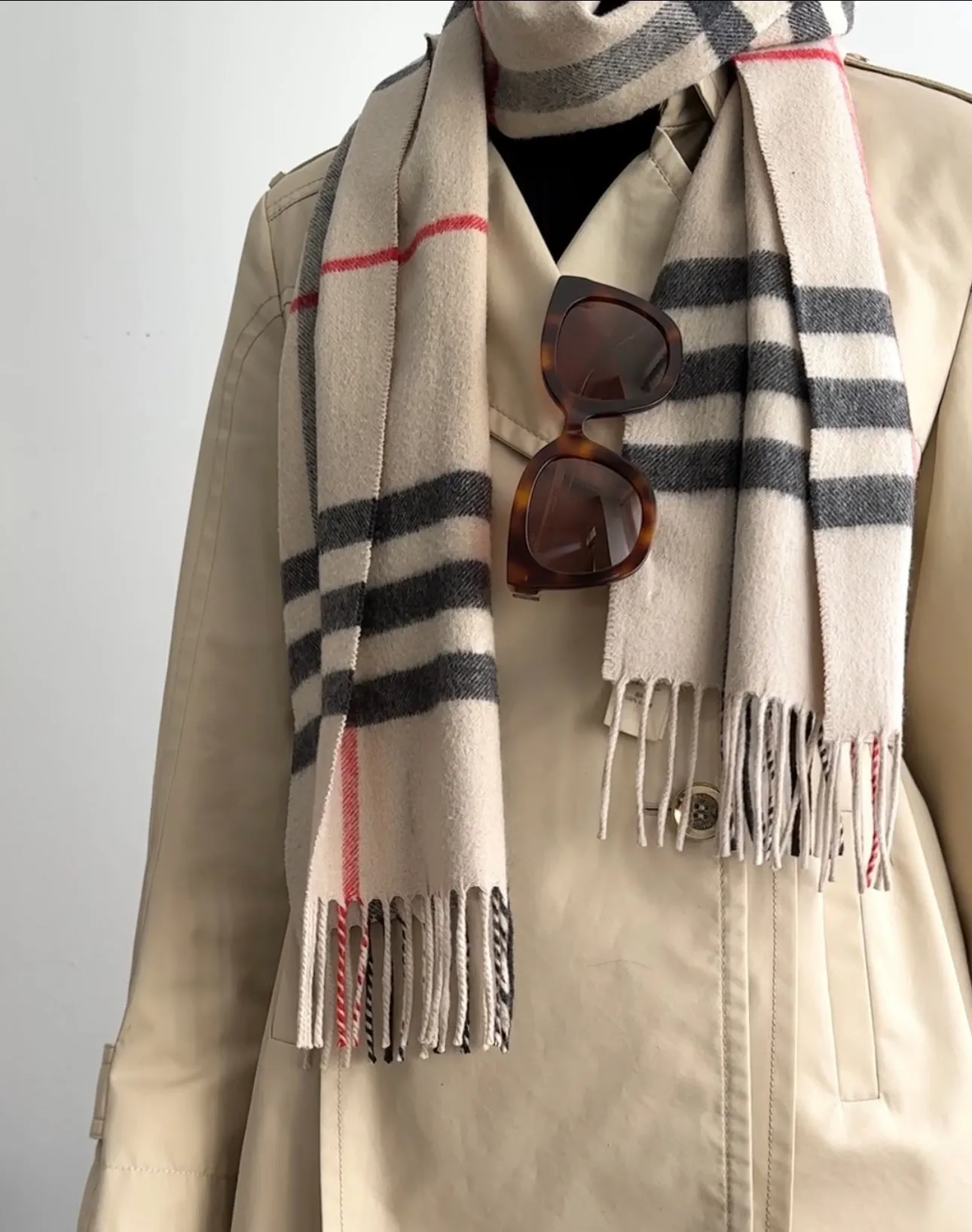 Burberry Stone White Cashmere Check Scarf