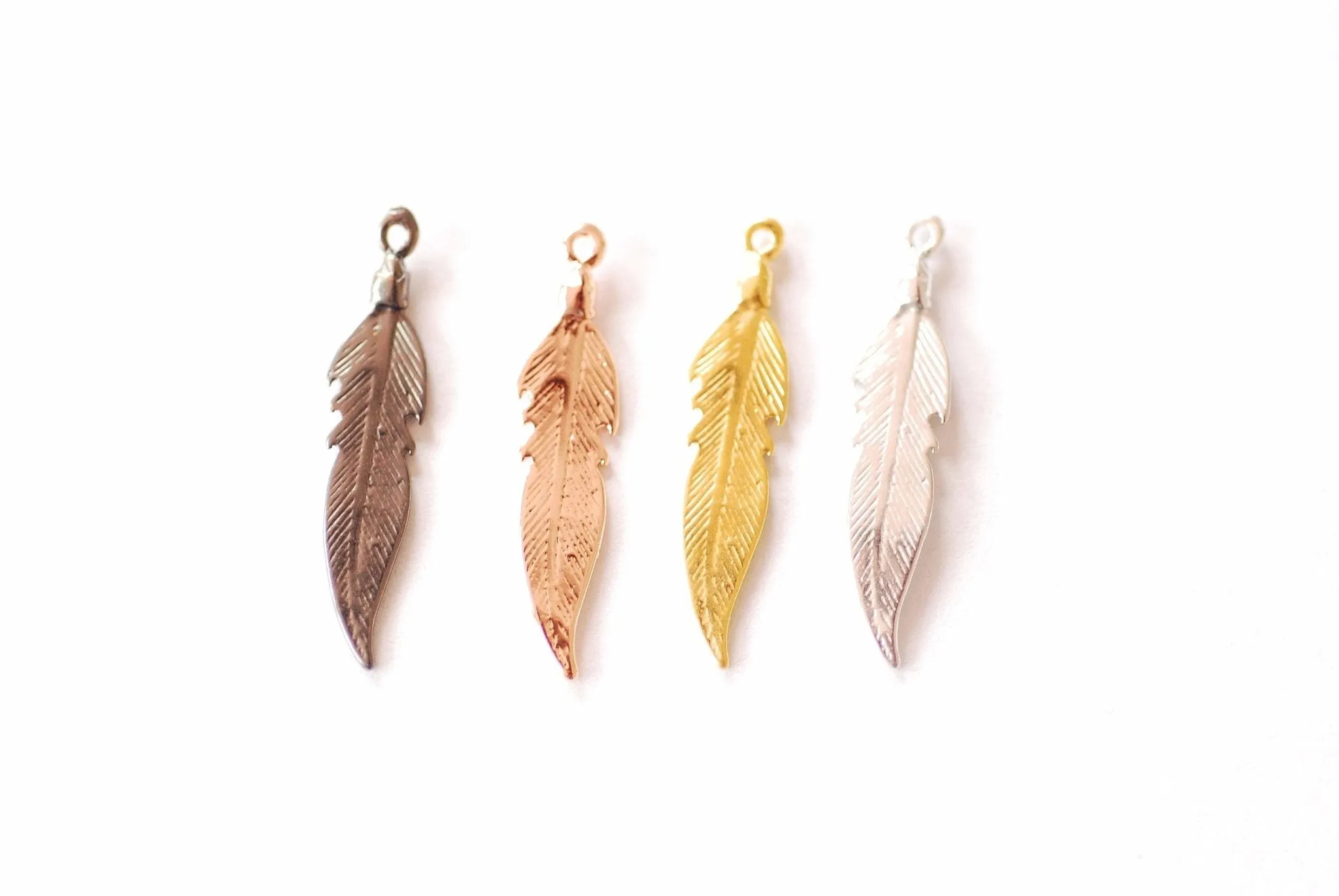 Feather Charm Wholesale | 18k Gold Plated over Brass Leaf Pendant HarperCrown B294