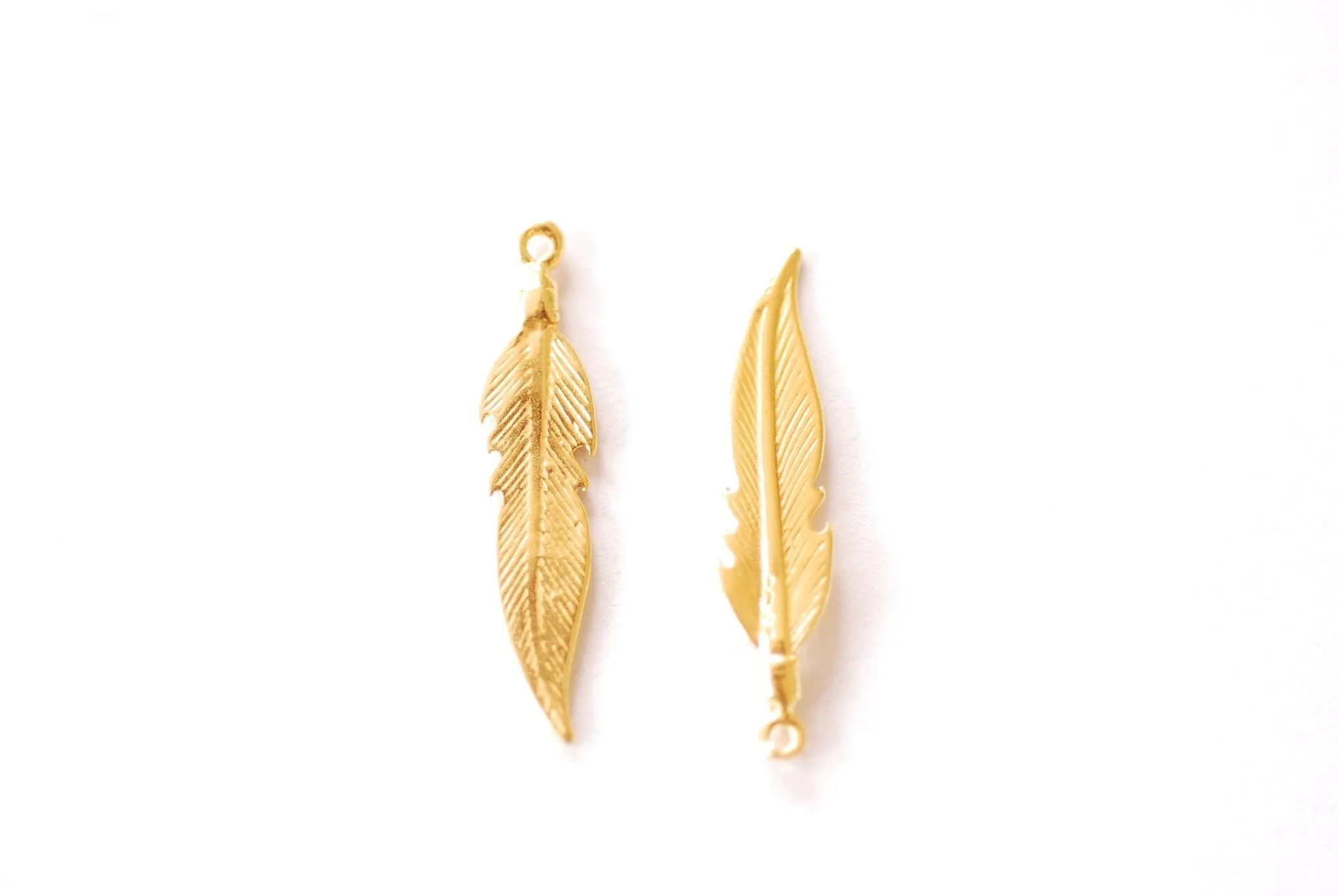 Feather Charm Wholesale | 18k Gold Plated over Brass Leaf Pendant HarperCrown B294