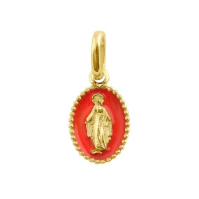 Madone Coral Resin pendant, Yellow gold