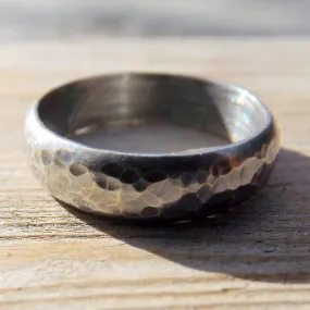 Sterling Silver Wedding Band, Rustic Mens Or Womens Hammered Textured Oxidized Silver Ring Band,  Darkened Silver Ring Band, Gunmetal Look